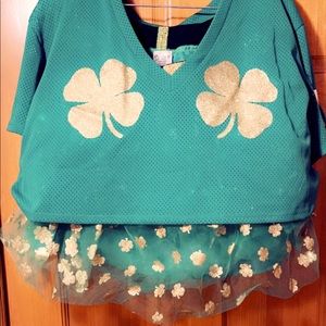 Green St Patrick’s day outfit
